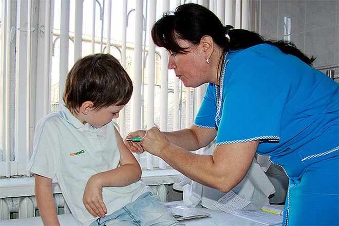 Прививка ребенку