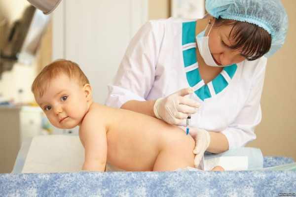 Чем вакцинировать полиомиелит у детей?
